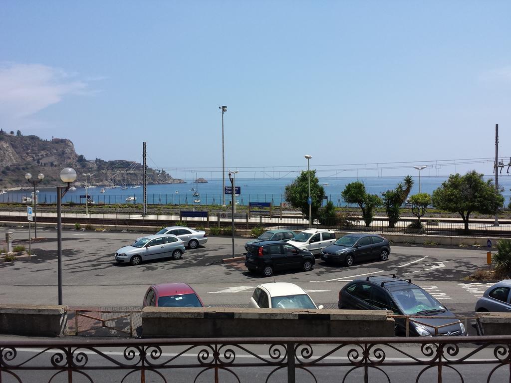 Casa Vacanze Controvento Taormina Phòng bức ảnh